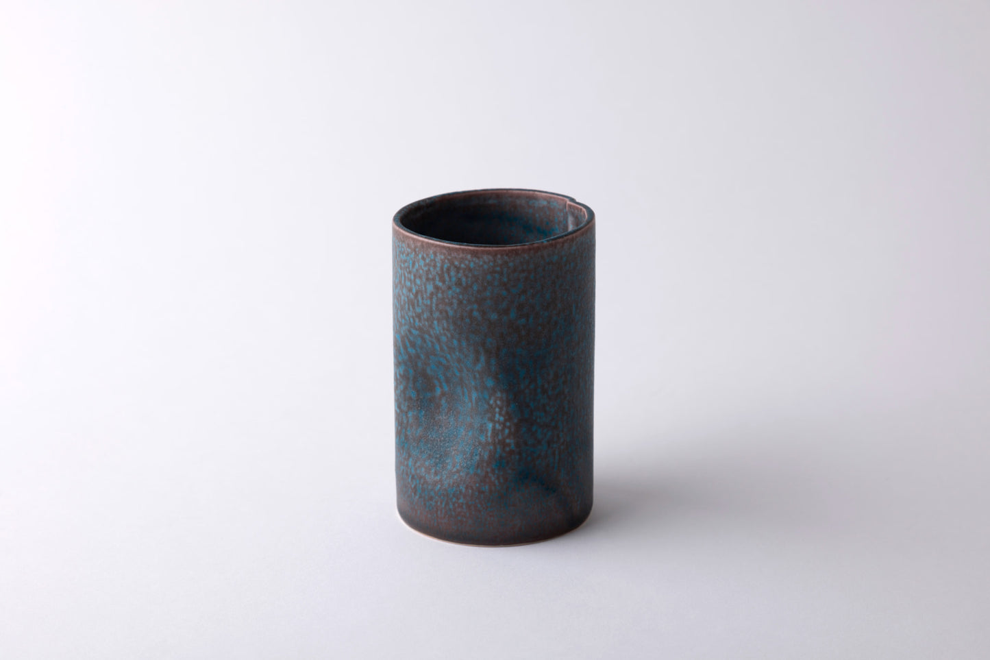 【限定商品】手にフィットするカップ / MINAMO(水面)SHIAO (紫青)