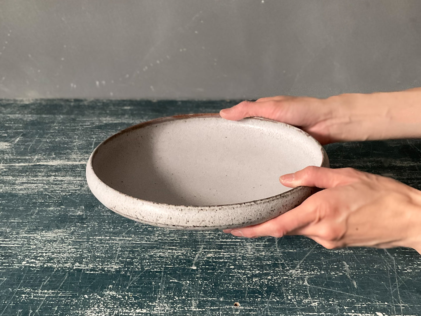 24cmボウル/斑点・凹み