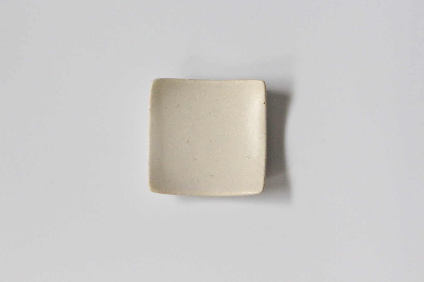豆皿 四角/白