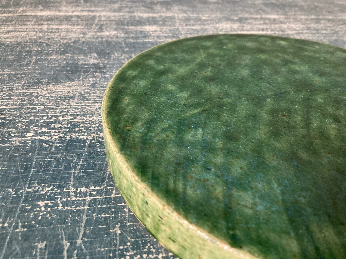 23cm台皿 (天面の模様)