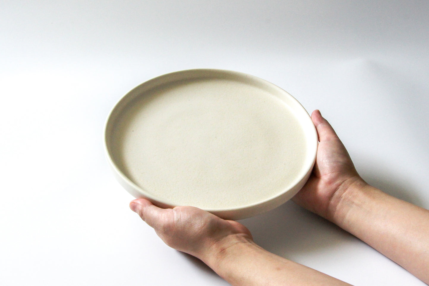 プレートL/ミルク